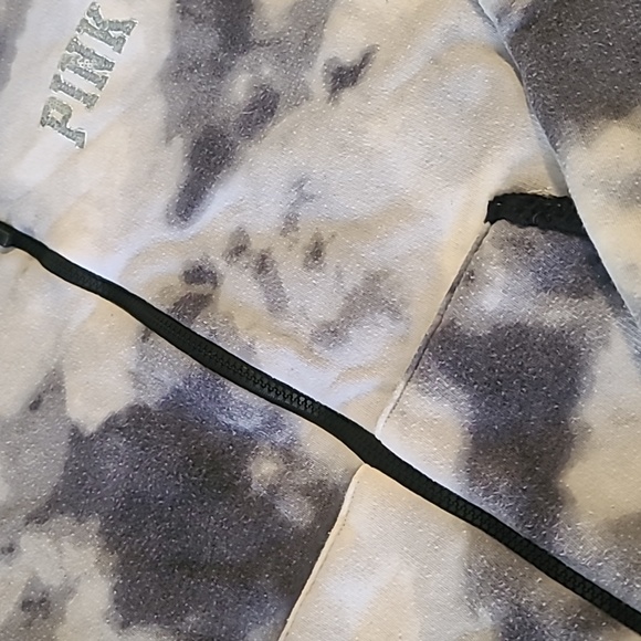 RARE PINK Victoria's secret black and white sequin reversible zip up - Picture 15 of 16